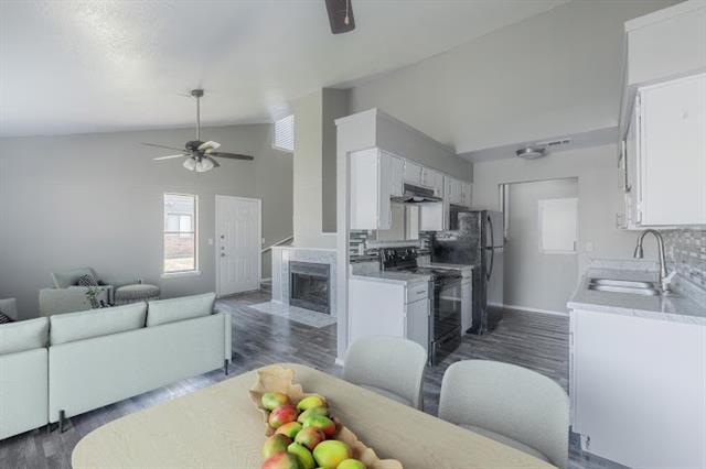 property at 1204 Alder Dr