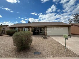 3416 S Westfall Ave in Tempe, AZ - Building Photo