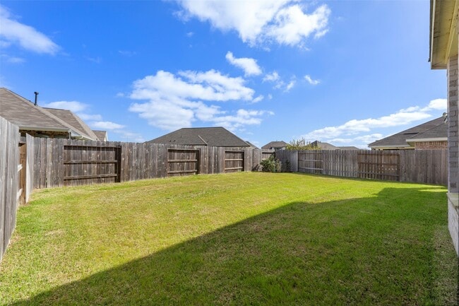 property at 3438 Acacia Grv Ln