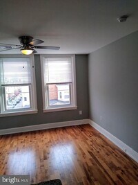 2829 W Oxford St photo'