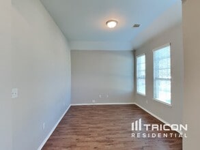 1937 Briar Grove Dr in Conroe, TX - Building Photo - Building Photo