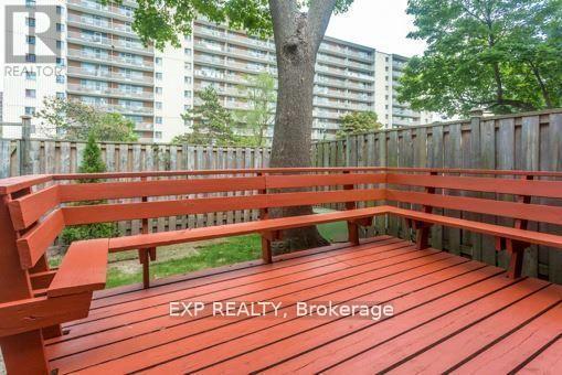 40 Dundalk Dr in Toronto, ON - Building Photo - Building Photo