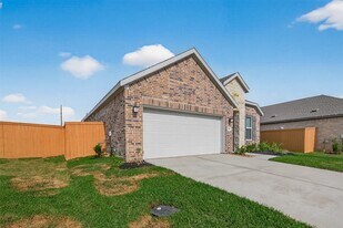 2511 American Ruby Dr in Rosharon, TX - Building Photo
