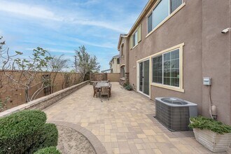 8485 Kingman Ct in Rancho Cucamonga, CA - Building Photo - Building Photo