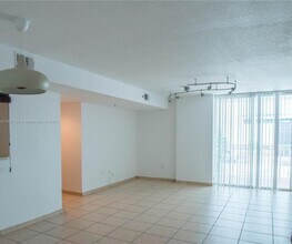 1650 Coral Wy in Coral Gables, FL - Building Photo - Building Photo