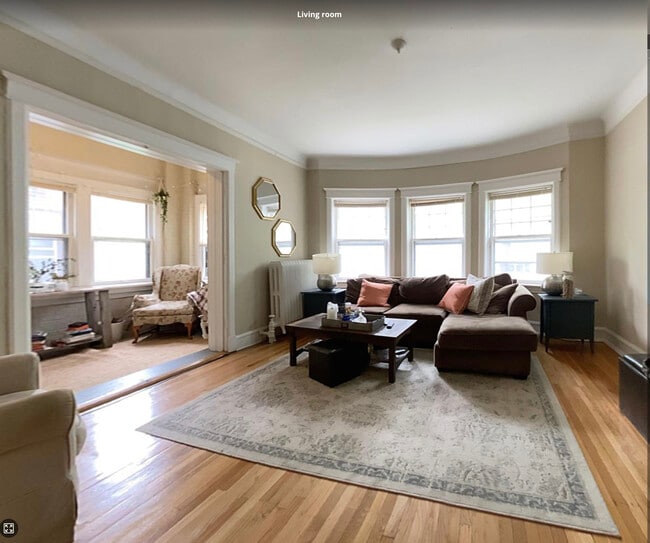 2534 N Prospect Apartments