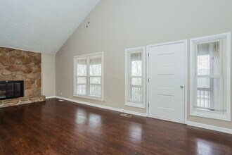 1146 Aspen Log Pl in Austell, GA - Building Photo - Building Photo