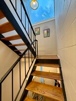 9 Charles St in Ithaca, NY - Building Photo