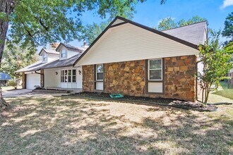 11401 S 98th E Ave in Bixby, OK - Building Photo - Building Photo