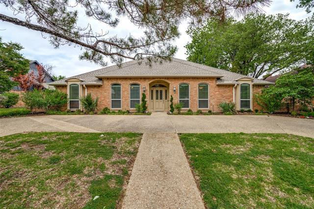 4417 Briargrove Ln in Dallas, TX - Building Photo