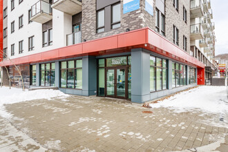 5245 De La Côte-Des-Neiges Ch in Montréal, QC - Building Photo - Building Photo