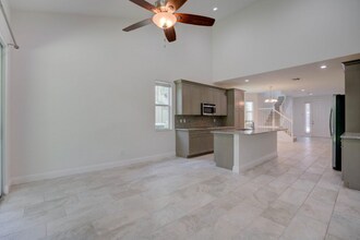 209 Diamante Way in Jupiter, FL - Foto de edificio - Building Photo