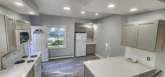 85 Winspear Ave in Buffalo, NY - Building Photo - Building Photo