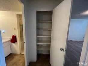 1100 Erie Ave in Evansville, IN - Building Photo - Building Photo