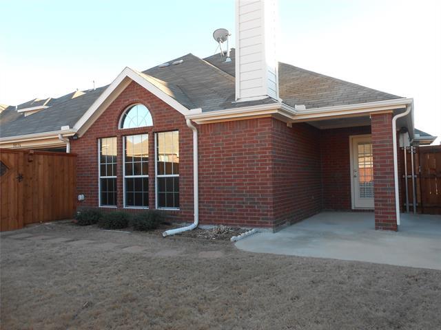 10536 Coach House Ln in Frisco, TX - Foto de edificio - Building Photo