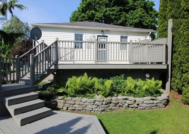 33 Toronto Rd in Port Hope, ON - Building Photo - Building Photo