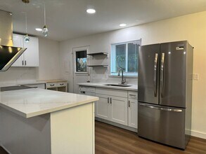 2309 N 134th St in Seattle, WA - Building Photo - Building Photo