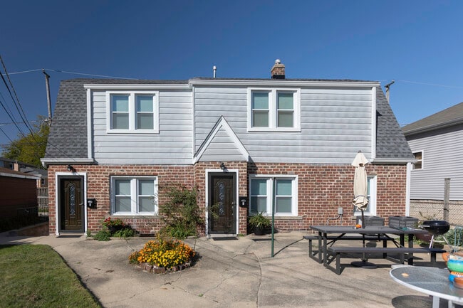 property at 3948 N Olcott Ave