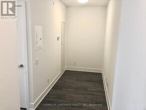 403-1403 Church St in Toronto, ON - Building Photo - Building Photo