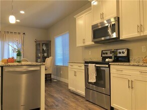 595 W Koins Way in Bluffdale, UT - Building Photo - Building Photo