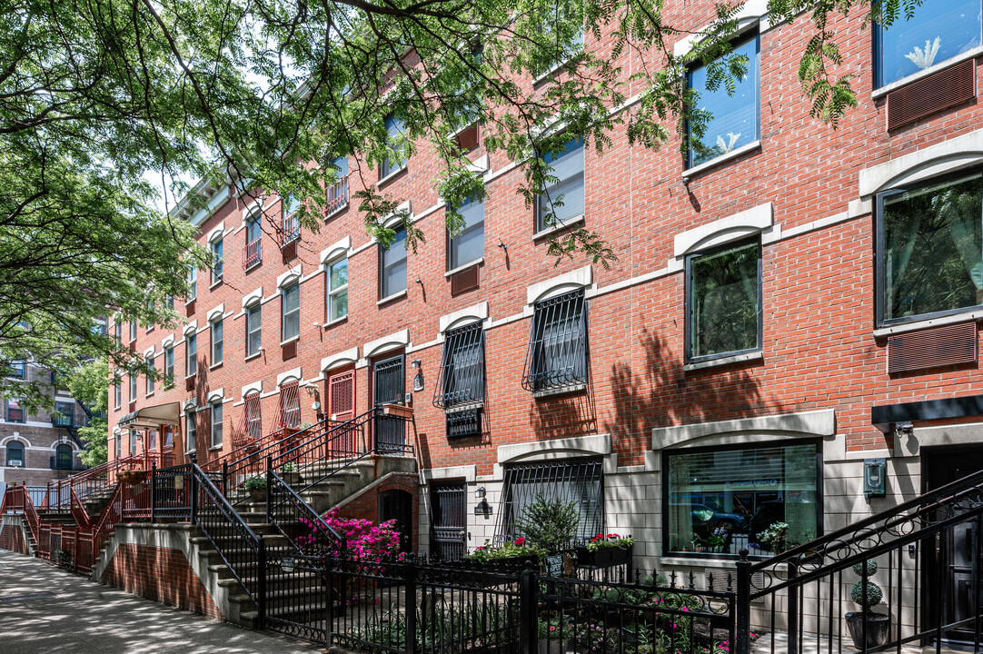 1790 Madison Ave in New York, NY - Building Photo