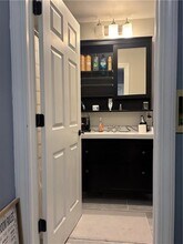 18 Willow Ct in Portsmouth, RI - Building Photo - Building Photo