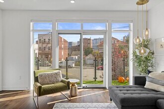 27 Hackensack Plank Rd in Weehawken, NJ - Building Photo - Building Photo