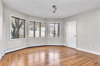 27 Fremont St in Providence, RI - Building Photo - Building Photo