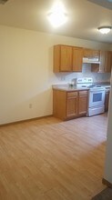 2722 Deerfield Dr, Unit 2722 in West Bend, WI - Foto de edificio - Building Photo