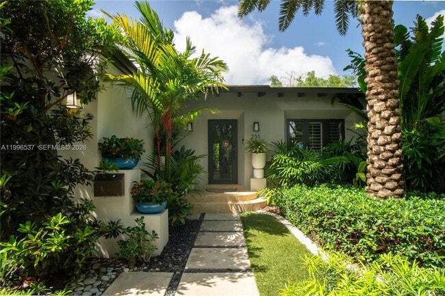 231 Fluvia Ave in Coral Gables, FL - Building Photo - Building Photo