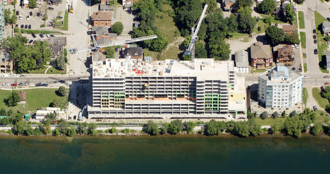 Lakhouse Residences in Barrie, ON - Building Photo - Building Photo