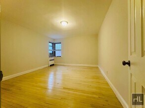 William Street in Mount Vernon, NY - Foto de edificio - Building Photo