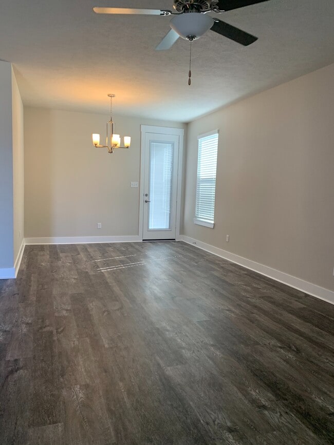 2415 Chinook Way in College Station, TX - Building Photo - Building Photo