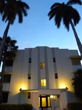 820 Euclid Ave, Unit 201 in Miami Beach, FL - Foto de edificio - Building Photo
