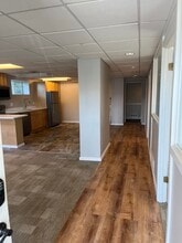 2510 Fairview Ave E, Unit 100 in Seattle, WA - Building Photo - Building Photo