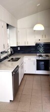 3219 Connecticut Ave in Charlotte, NC - Building Photo - Building Photo