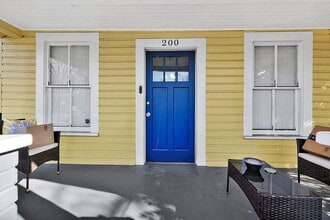 200 Bulwinkle Dr in Walhalla, SC - Building Photo - Building Photo