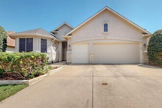 9121 Perimeter Dr in Denton, TX - Building Photo - Building Photo
