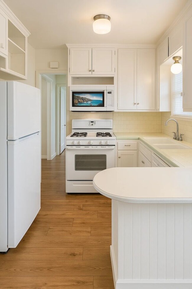 property at 370 Loma Terrace