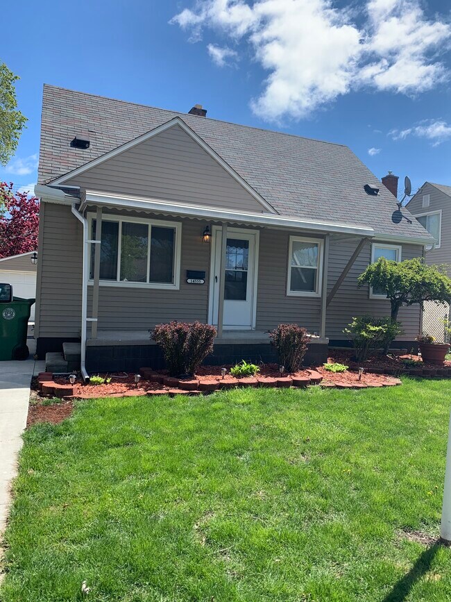 14555 Burns St Rentals in Southgate, MI