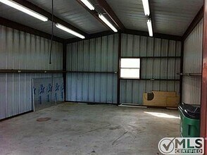 1411 Kaylock St in Stephenville, TX - Foto de edificio - Building Photo