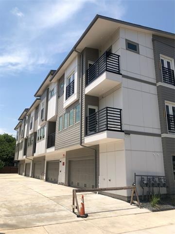 2729 Weisenberger St in Fort Worth, TX - Building Photo
