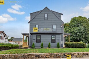 73-75 Lexington St, Unit 2 in Waltham, MA - Building Photo