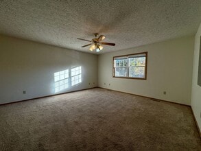 15350 Top Dr in St. Robert, MO - Building Photo - Building Photo