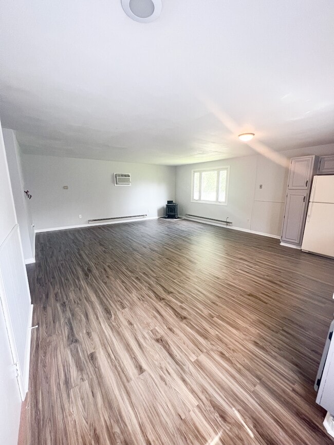 507 S Bay Rd, Unit 507A