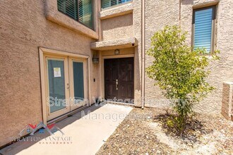 310 E Bluebell Ln in Tempe, AZ - Building Photo - Building Photo