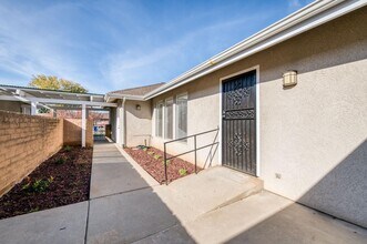 6462 N Remington Ave in Fresno, CA - Building Photo - Building Photo