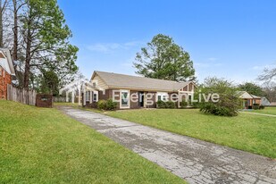 3800 James Rd in Memphis, TN - Building Photo