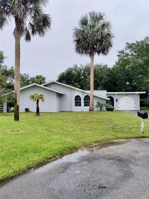 property at 3 Carr Ct