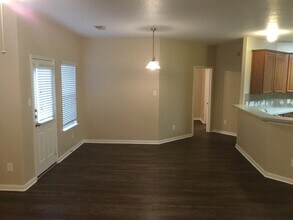 23511 Hidden Maple Dr in Spring, TX - Building Photo - Building Photo